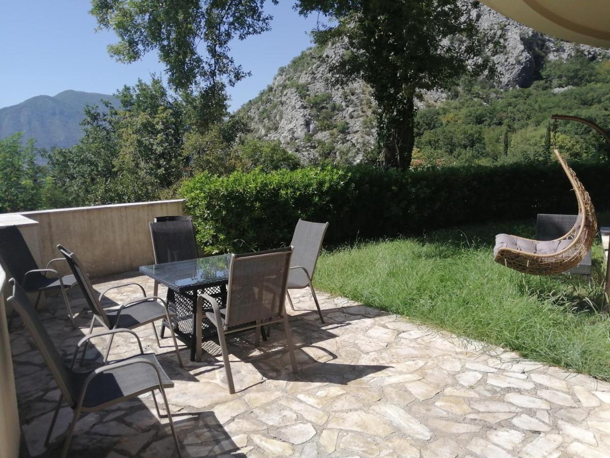Apartments Villa Eden Котор Экстерьер фото